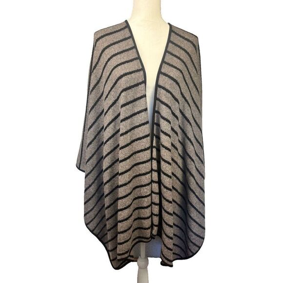 SOFT SURROUNDINGS Women's Batwing Sleeve Wrap Sweater - Gray & Black Striped, OS - Picture 1 of 4